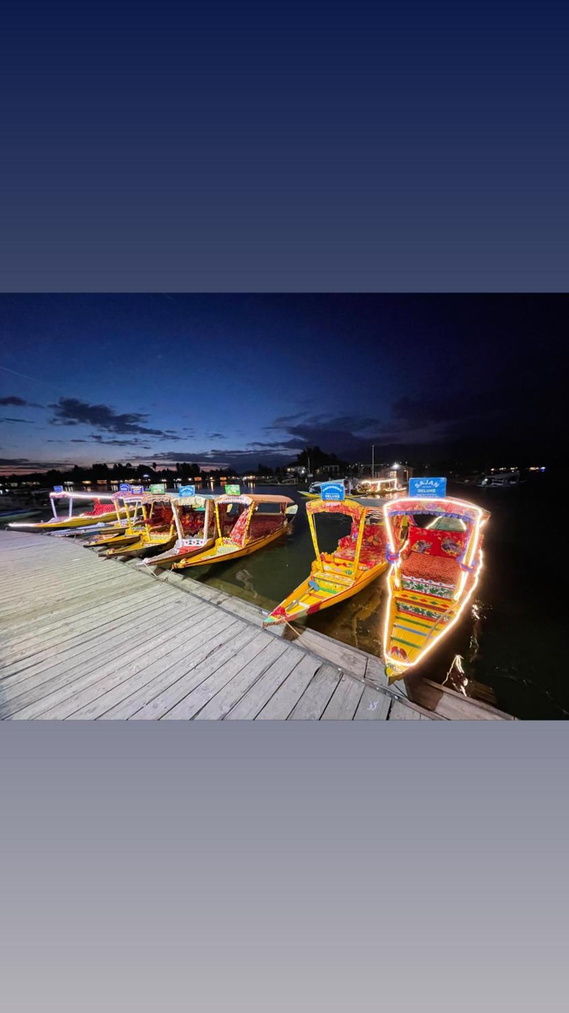 New Sea Palace Houseboats Srīnagar Zewnętrze zdjęcie