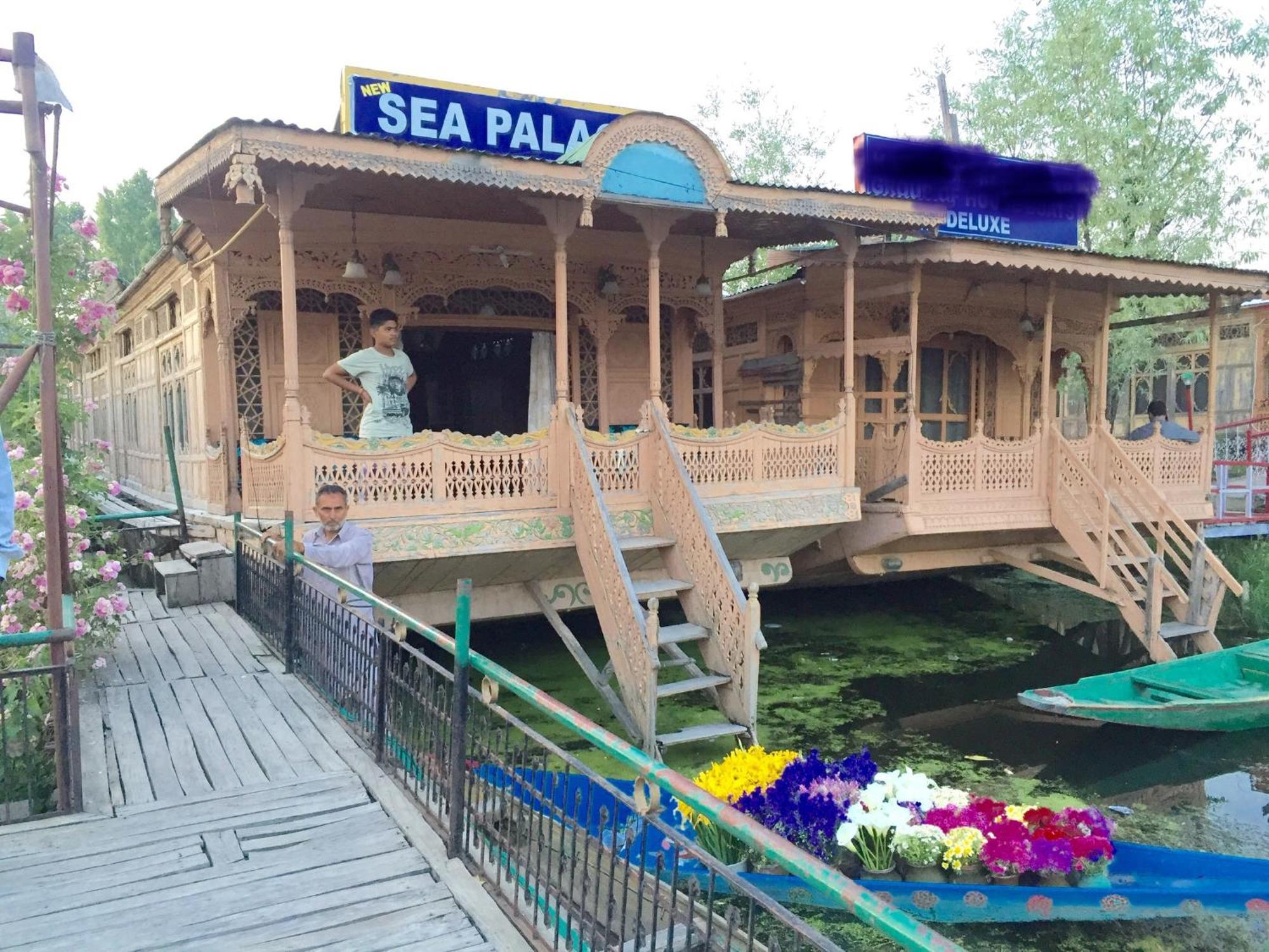 New Sea Palace Houseboats Srīnagar Zewnętrze zdjęcie